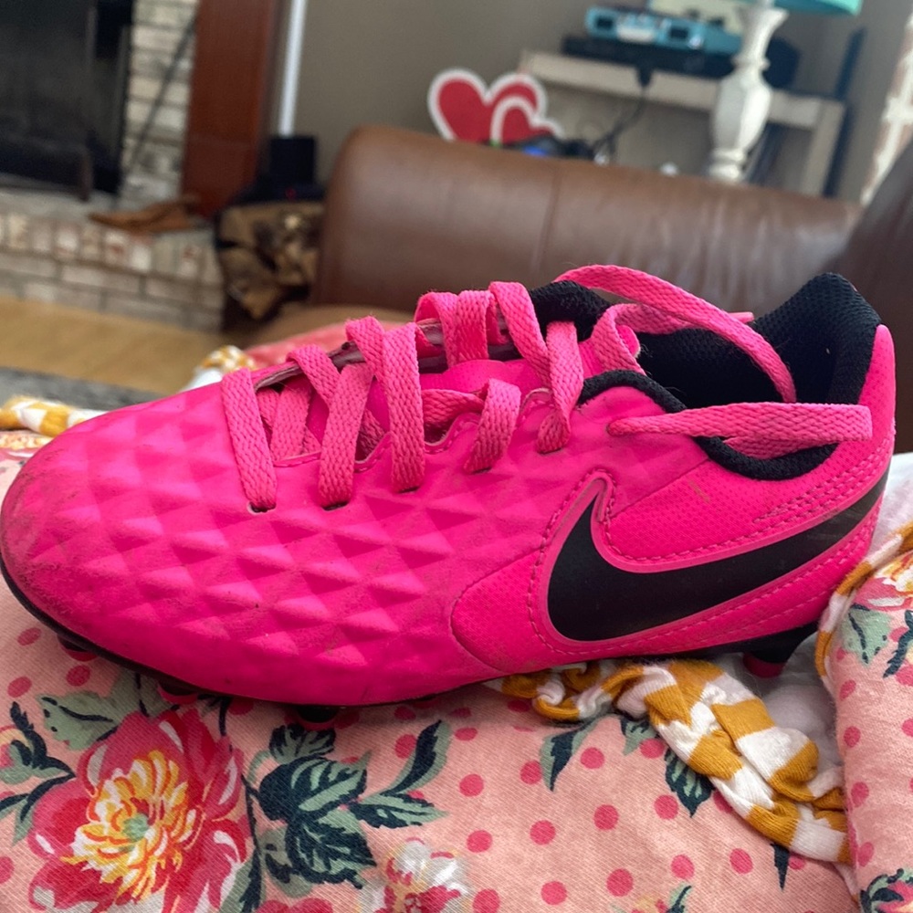 Size 10 Nike cleats